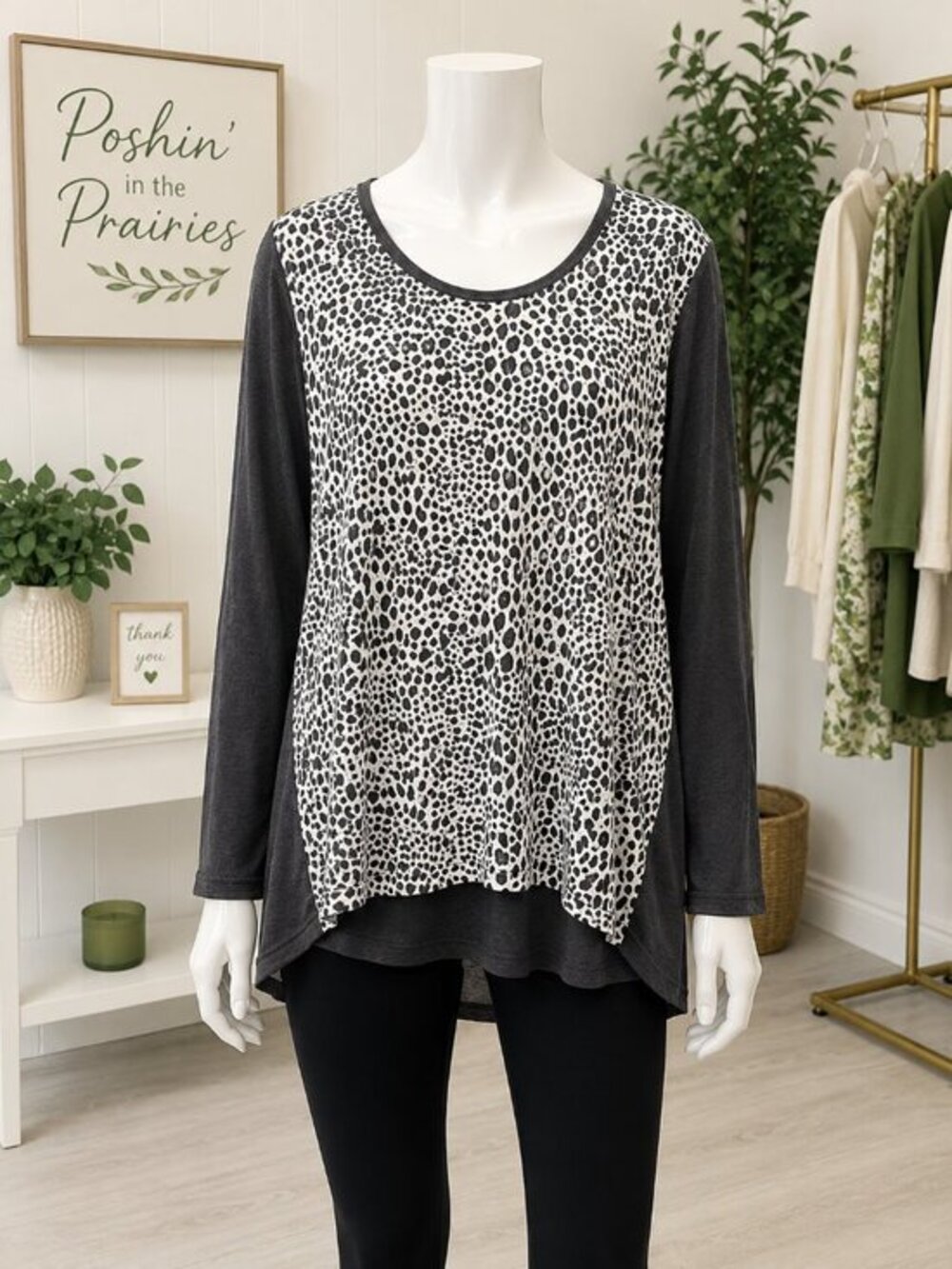 4 for $25 🐆 Paradisio Plus Animal Print Layered Top | 1X 🐆